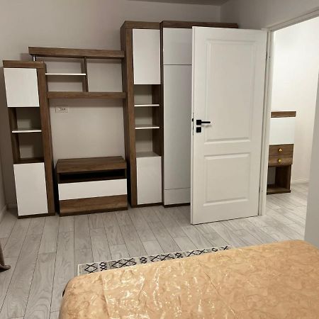 Apartament English Home 2 Camere Брашов Екстериор снимка