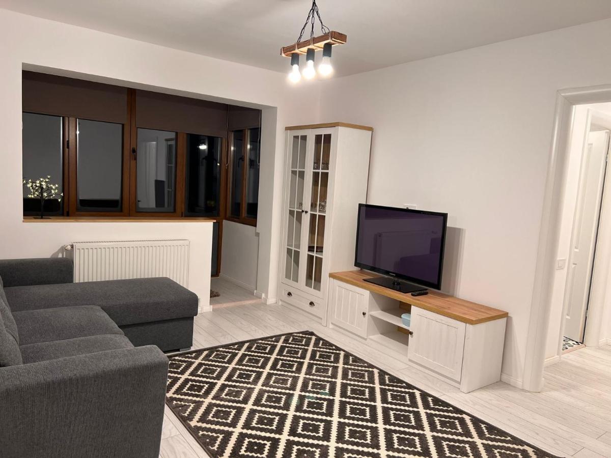 Apartament English Home 2 Camere Брашов Екстериор снимка